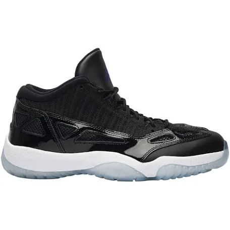 Low ie Space Jam 11s